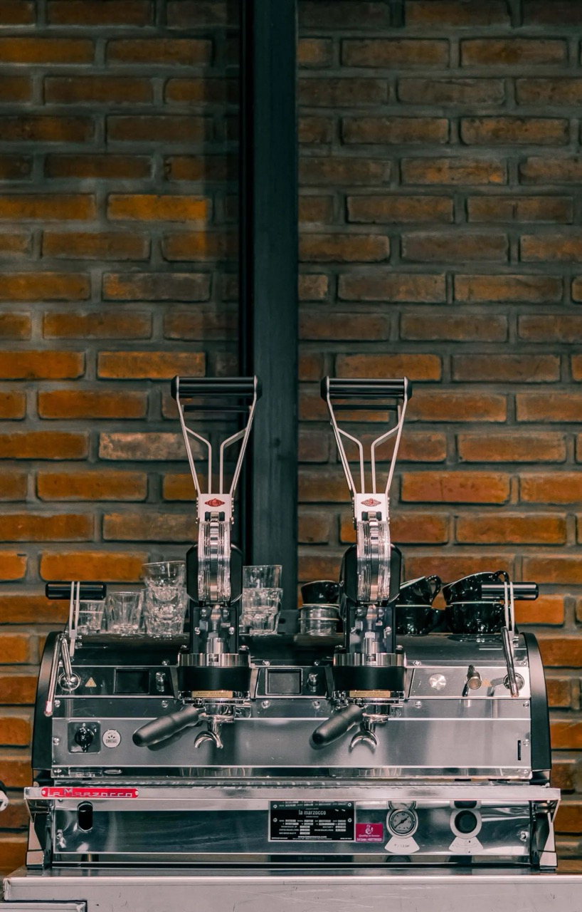 leva-xx-3-scaled-lon.jpeg (257 KB)