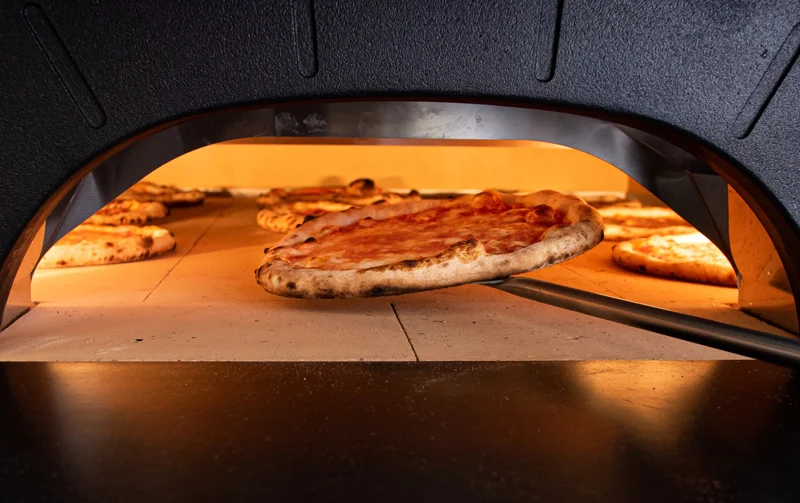 Vận hành lò nướng pizza Moretti Forni Neapolis 9
