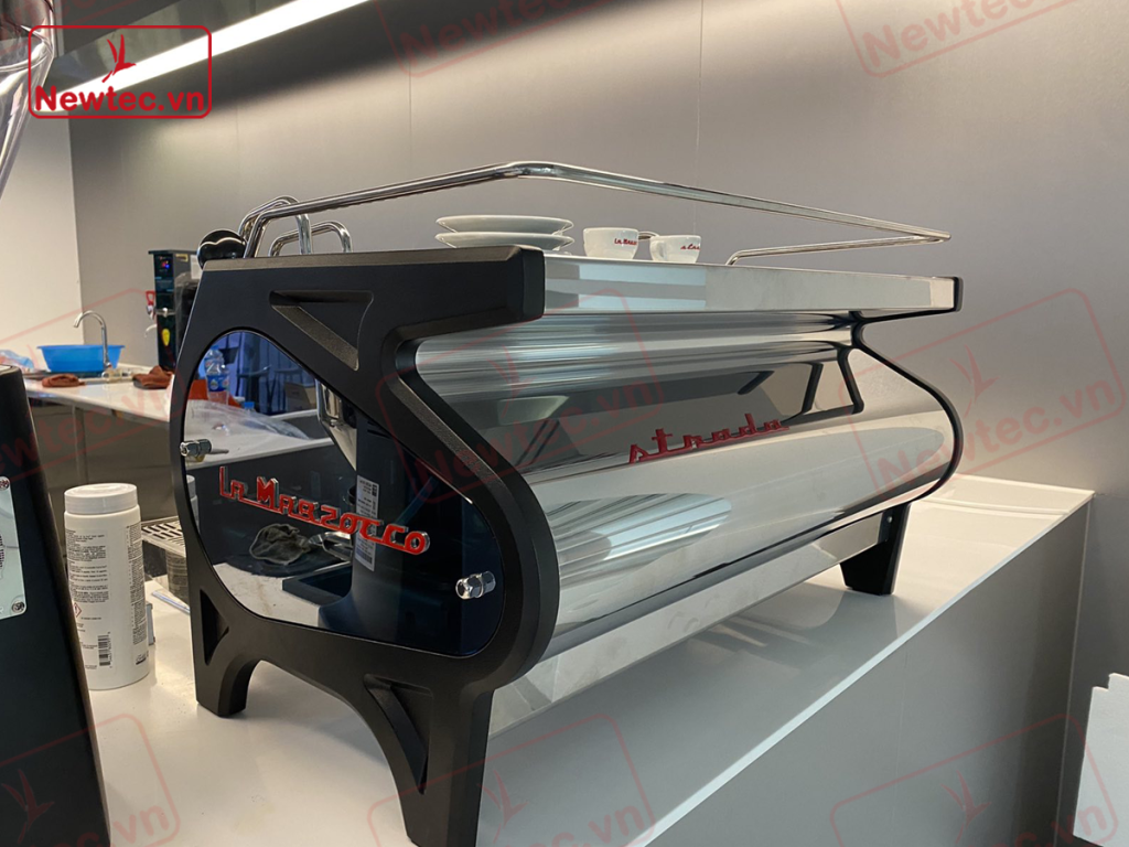 Máy pha cà phê LaMarzocco Strada EP 2 Group 2