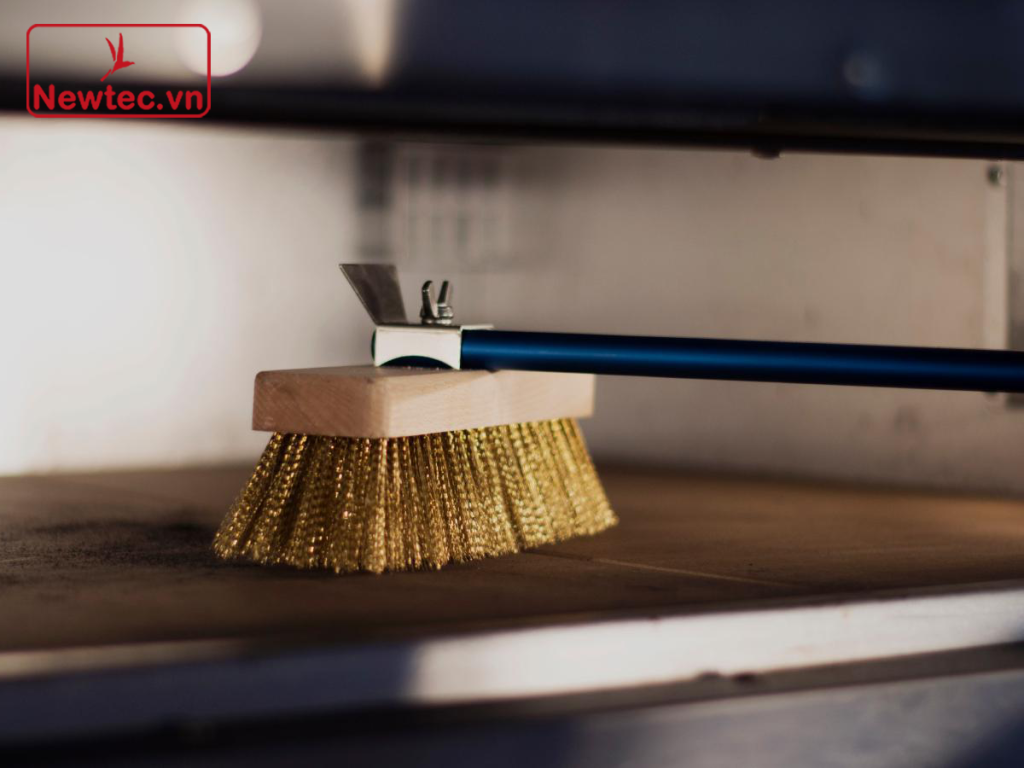 chổi vệ sinh -1